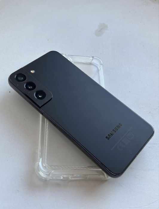 Продам Самсунг S22