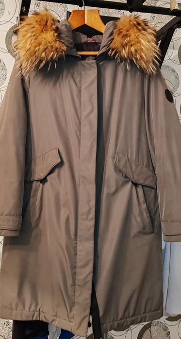 Зимния женская куртка