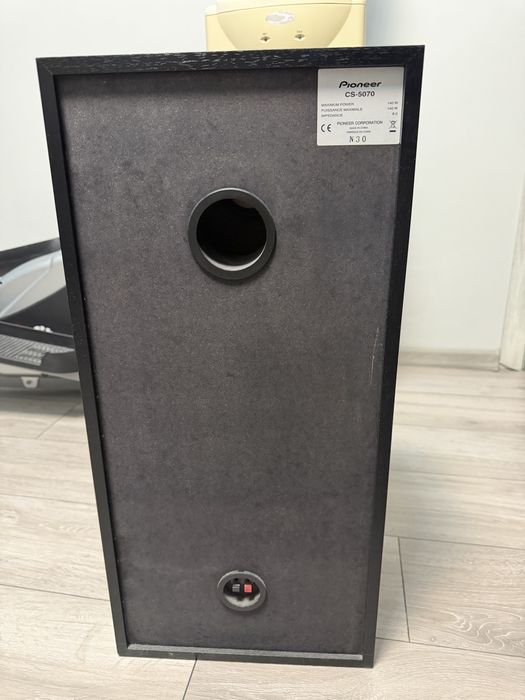 Тонколони Pioneer
