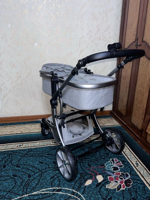 коляска детская для малышей Kidilo