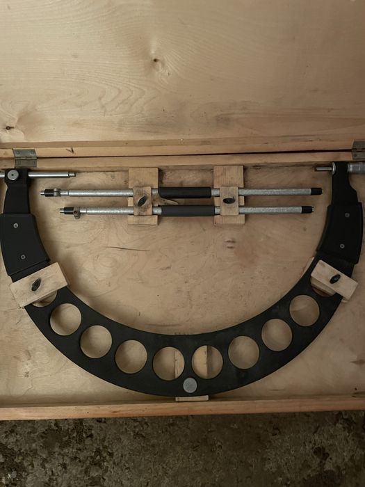 Скоба микрометрическая