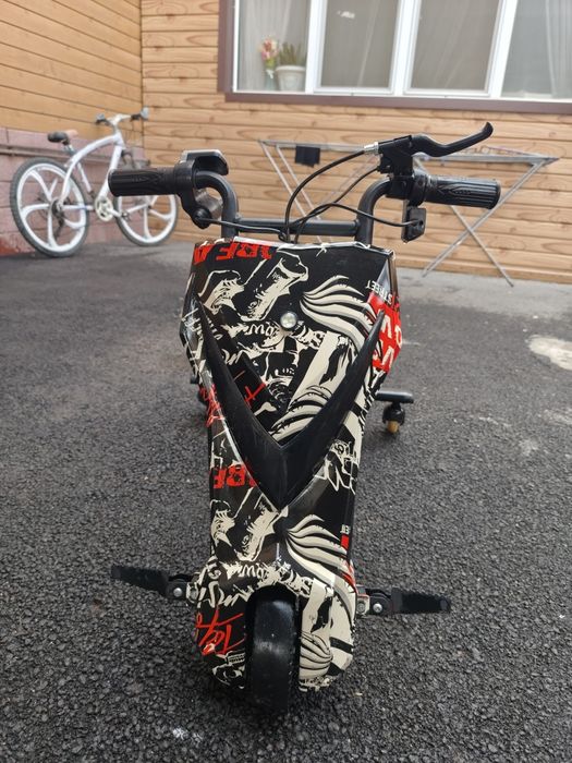 Дрифт кар с амортизатором