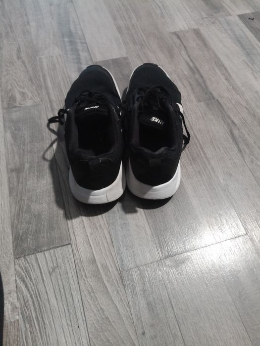 Adidași Nike Wearallday