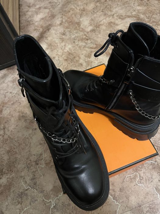 Ботинки демисизонные