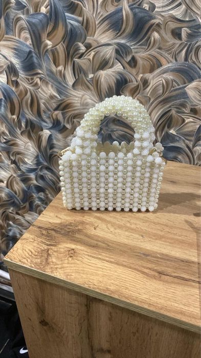 Продается сумочка ручной работы