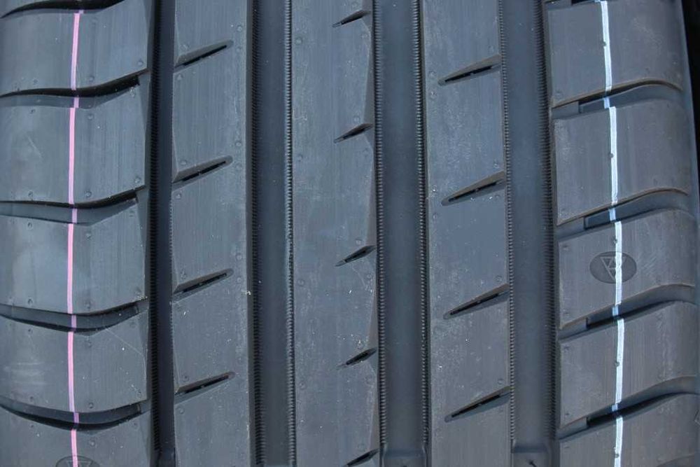 Anvelope vara noi 225/45R18 95Y, XL, Triangle, DOT 2025