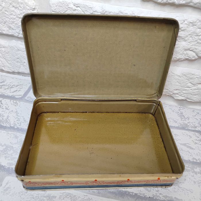 СССР банки от новогодних подарков