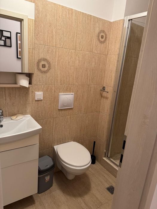 Apartament 3 camere de inchiriat