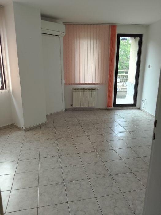 Дава се под наем Офис в София, Гео Милев - 170 кв.м за 887.4 € - Снимка #7
