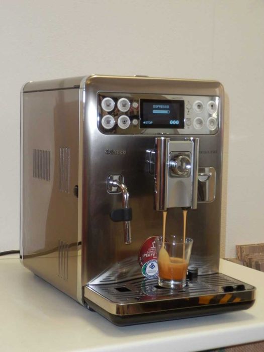Кафеавтомат Saeco Exprelia