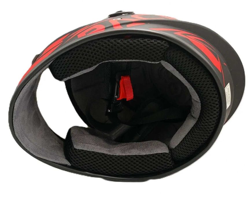 Детска мото каска с тъмен визьор 4035