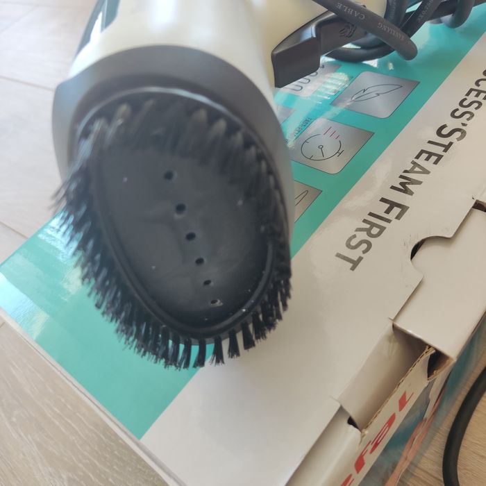 Ръчна ютия с пара