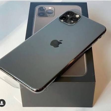 Iphone 11 Pro Max 256GB Might Grean Srochna