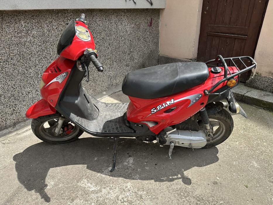 Продавам скутер 49 кб