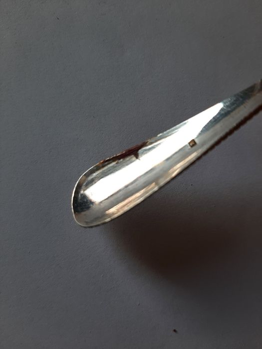 Сребърни лъжици сервиз