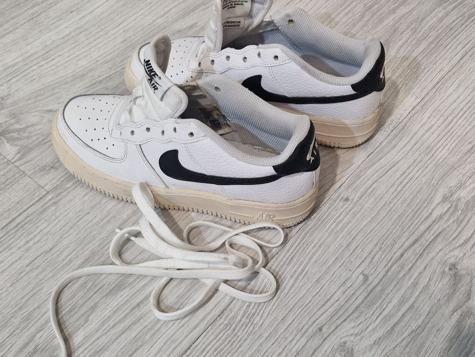 Adidași Nike stare foarte bună