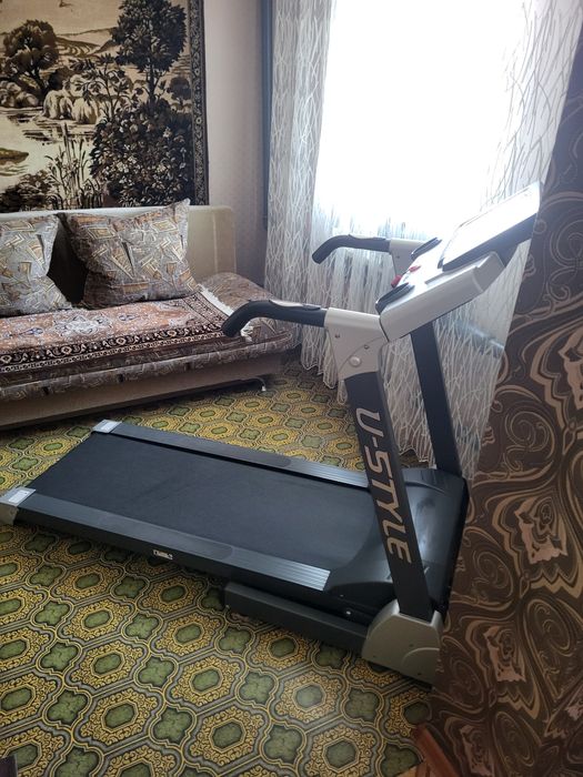 Продаётся беговая дорожка