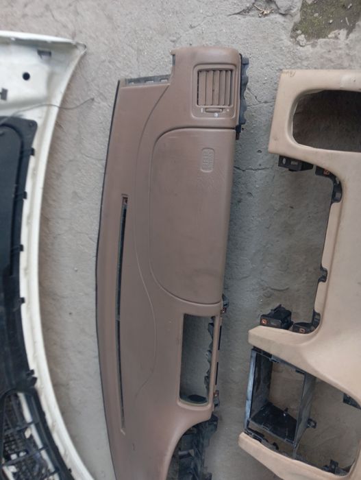 Панель Торпеда Mercedes ML163