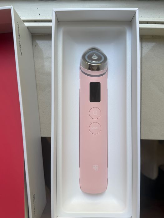 Medicube Booster Pro Уред за подмладяване на лице