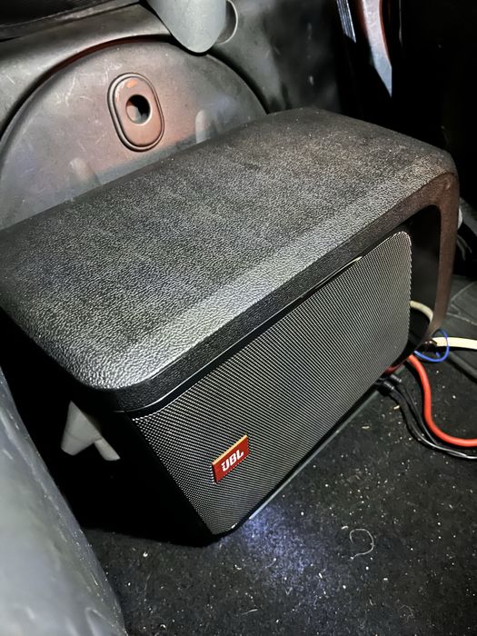 Subwoofer auto Jbl basspro micro