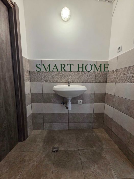 Дава се под наем Магазин в Лясковец - 176 кв.м за 918 € - Снимка #4