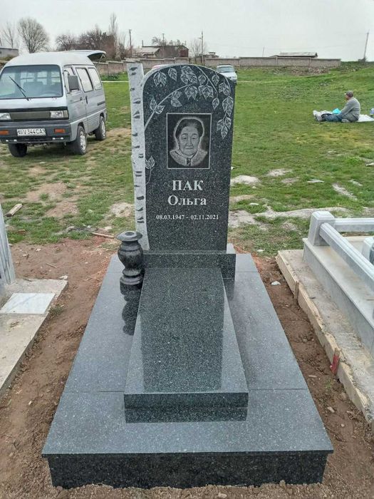 Памятники гранитные