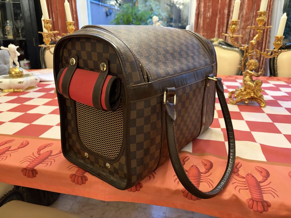 Louis Vuitton Чанта за животни