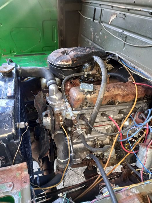 Уаз  работи газ бензин