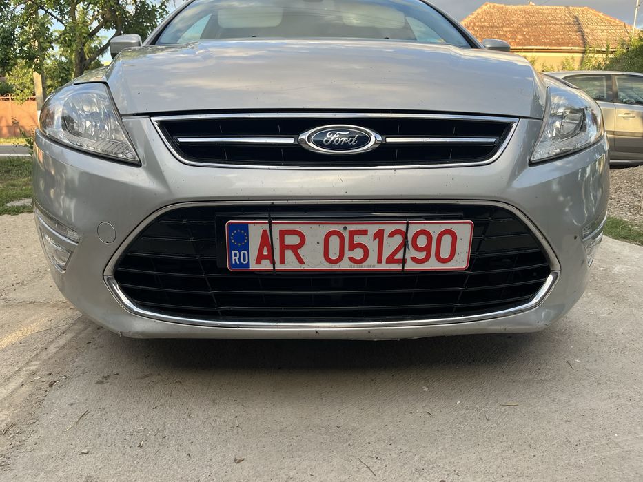 Vand Ford Mondeo 163 cp!!imprcabil recentui adus!! Cu nr rosu!!!
