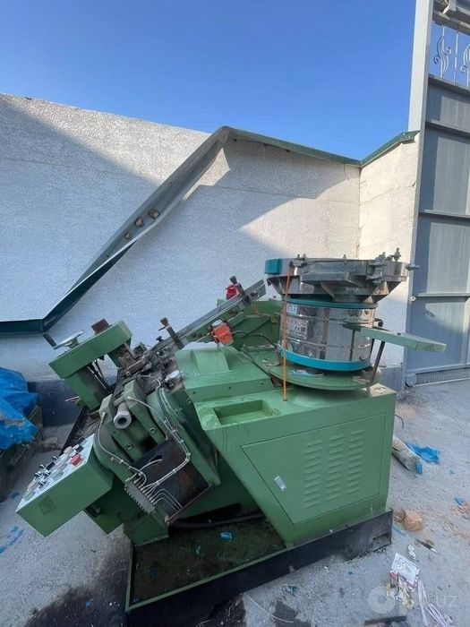 Саморез ишлаб чикарадиган аппарат