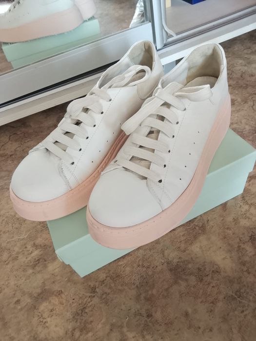 Женские кросовки 40р,10 тыс