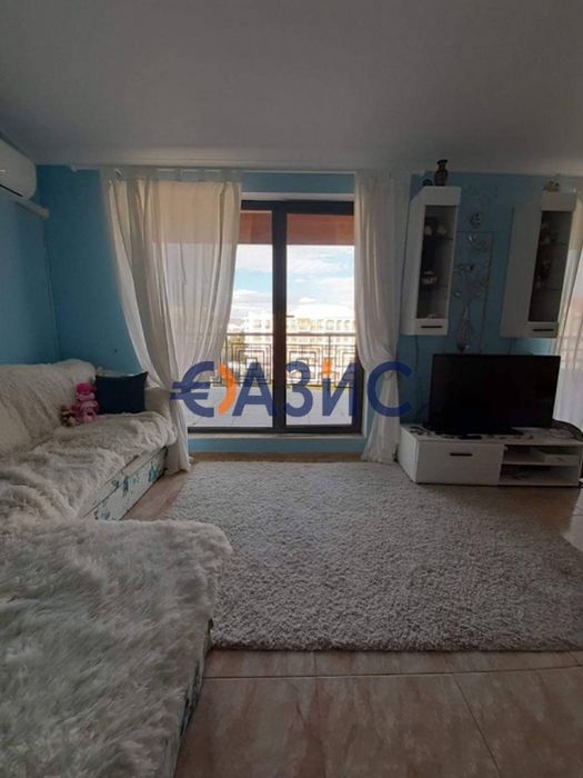 Продава се Тристаен апартамент в к.к. Слънчев бряг - 153 кв.м за 945 €/кв.м - Снимка #1
