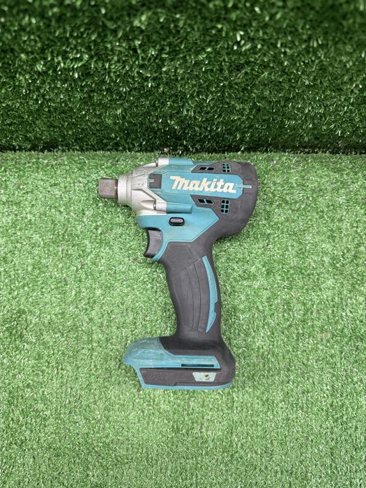 Безчетков импакт Makita DTD156