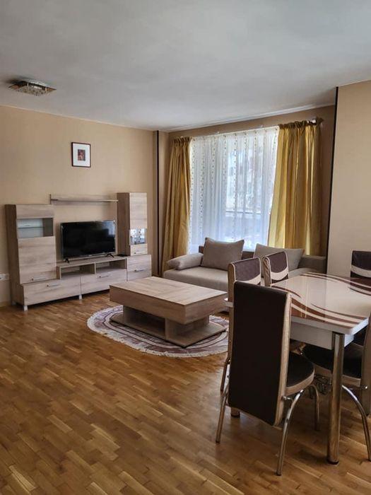 Двустаен апартамент в ж.к. Зона Б-18.