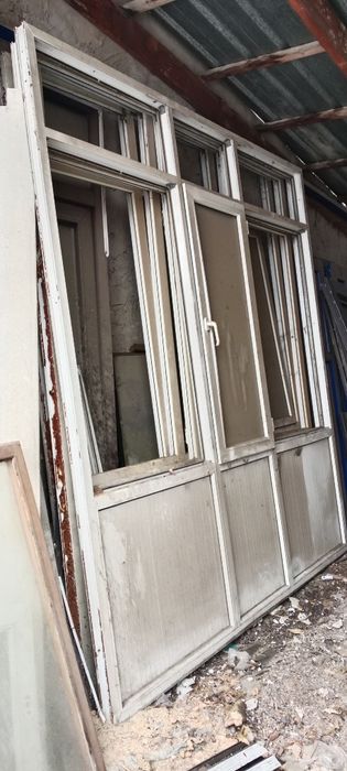 Продам пластиковые витражи