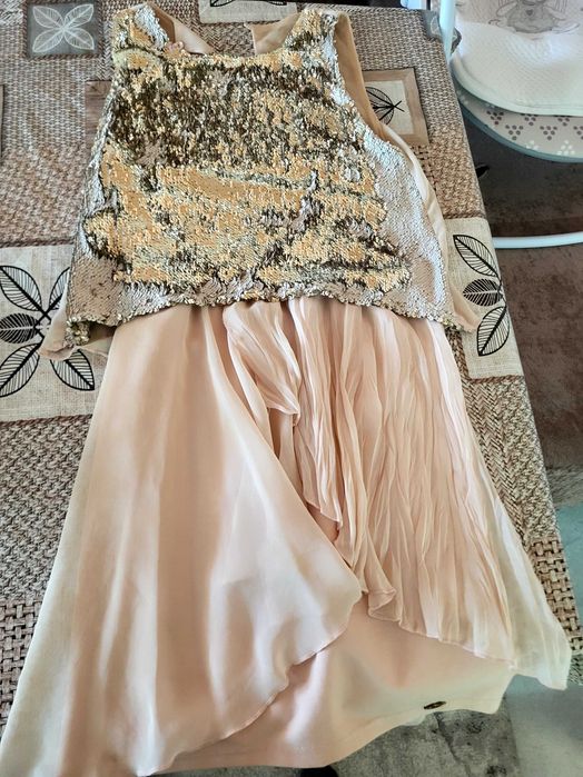 Къса Рокля с пайети