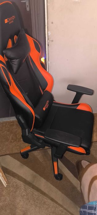 Настолен стол игрален