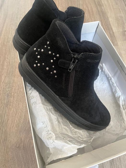 Продам ботинки!Geox, НОВЫЕ, рр 35 размер