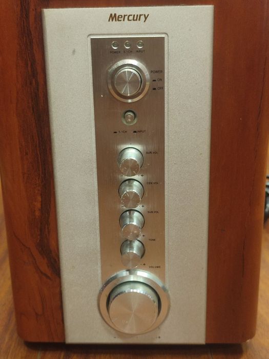 Linie Audio boxe calculator Mercury si Buntz