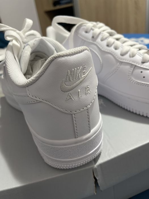 Adidasi Nike AIR FORCE 1
