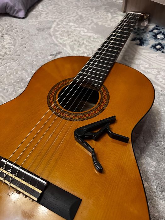 Yamaha C40 классическая гитара