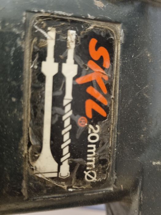 Ciocan rotopercutor Skil
