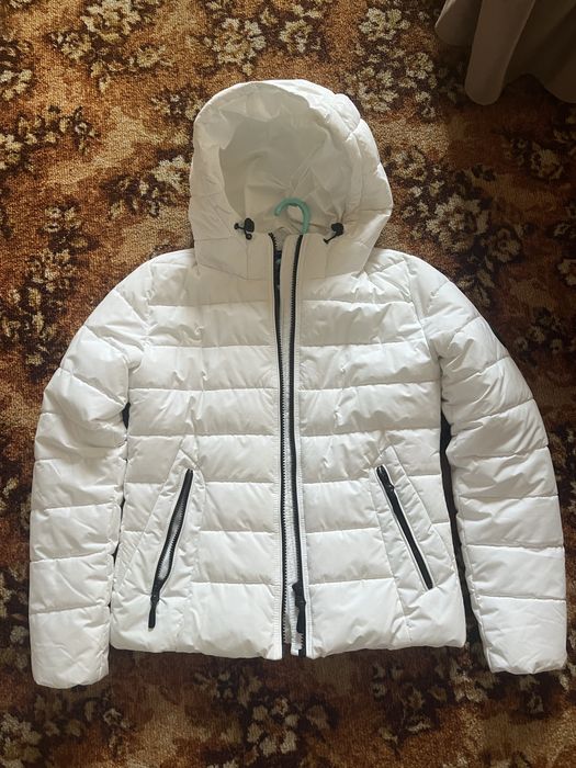 Бяло дамско зимно яке FB Sister – размер S
