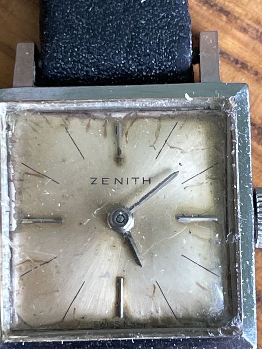 Ceas zenith mecanic