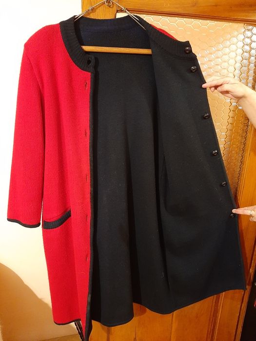 Pardesiu tricotat de damă