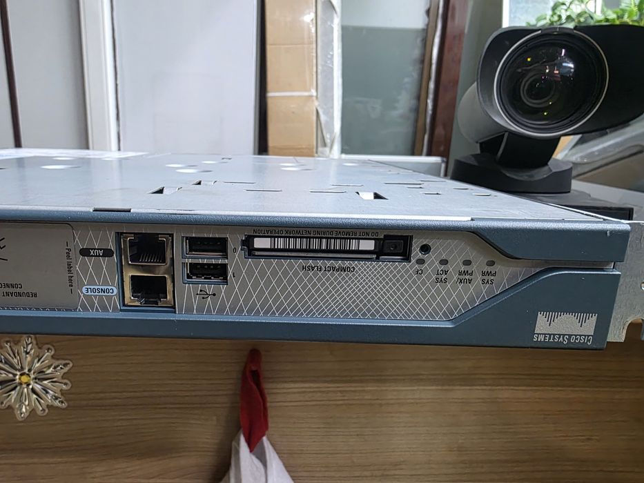 Маршрутизатор Cisco 2811 CISCO2811-HSEC/K9