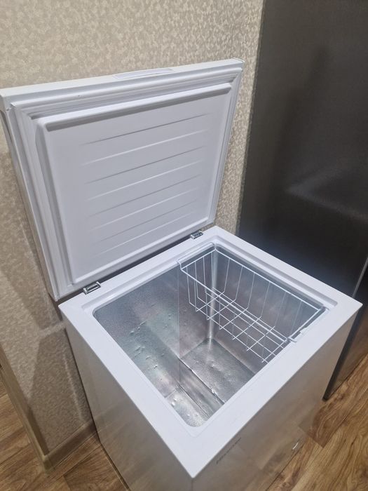 Б/у морозильник..
