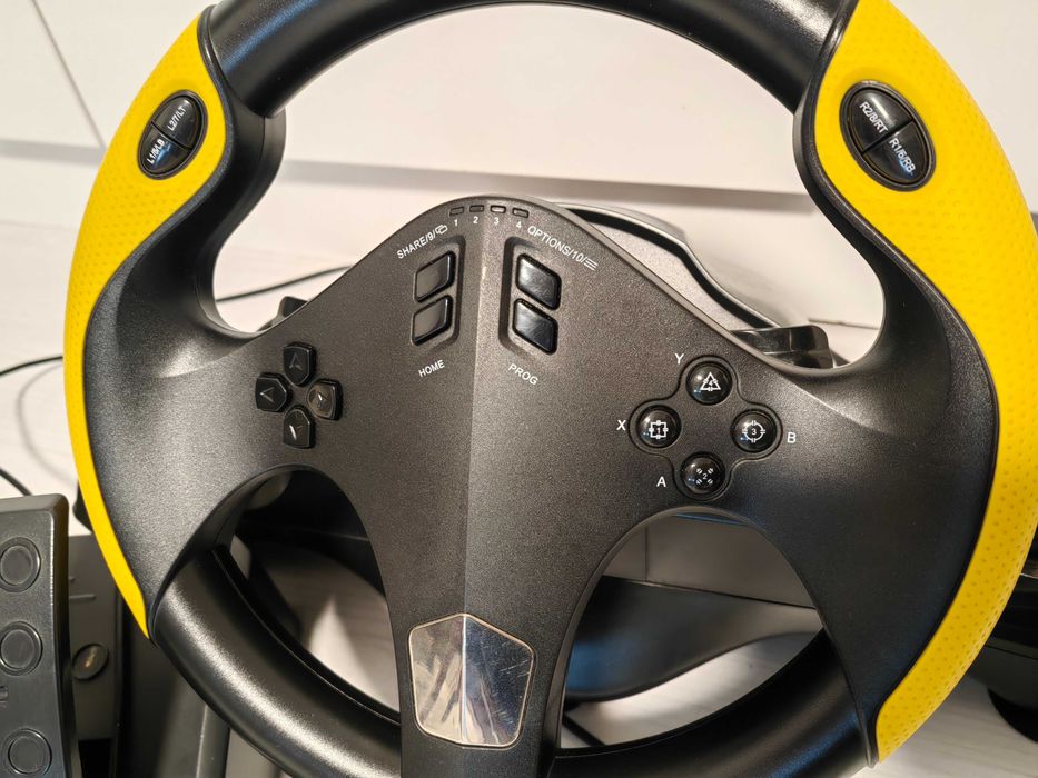 Volan Gaming Myria MG7400 cu Pedale – Ideal Euro Truck / Racing