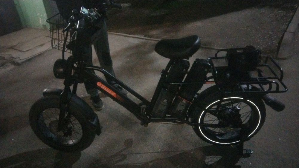 Продам электровелосипед почти новый