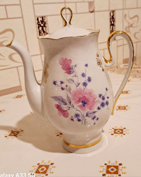 Посуда.  Фарфор.